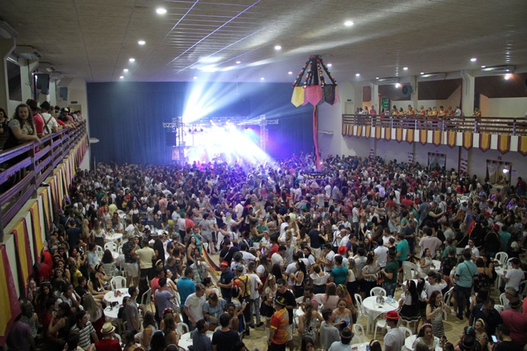 Primeiro Final de semana do 104º Kerb de Piratuba com sucesso de público e animação