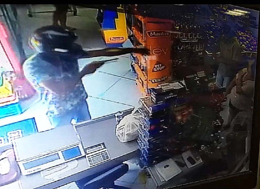 Homem tenta assaltar fruteira em Concórdia, mas proprietário “bota pra correr”