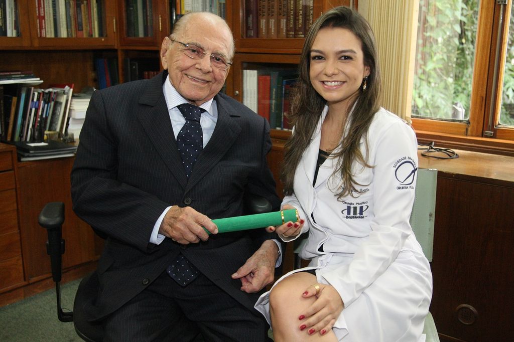 Clínica de Cirurgia Plástica Marina Hoerlle é inaugurada em Joaçaba