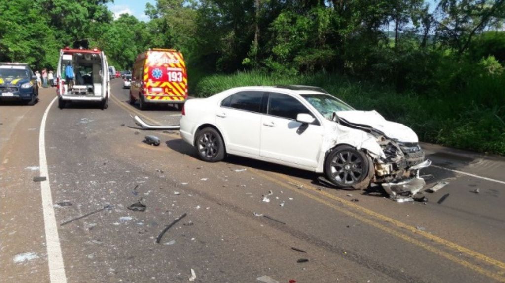 Acidente entre dois veículos deixa uma vítima fatal na BR-282 em Chapecó