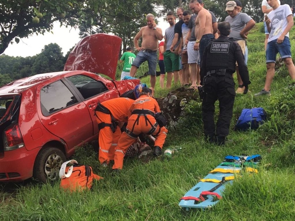 Capotamento tira a vida de ex-prefeito de município da região