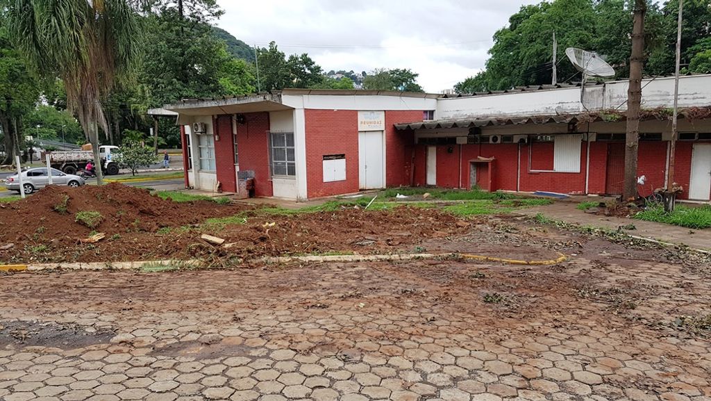 Prefeitura transformará espaço ao lado da antiga rodoviária em estacionamento