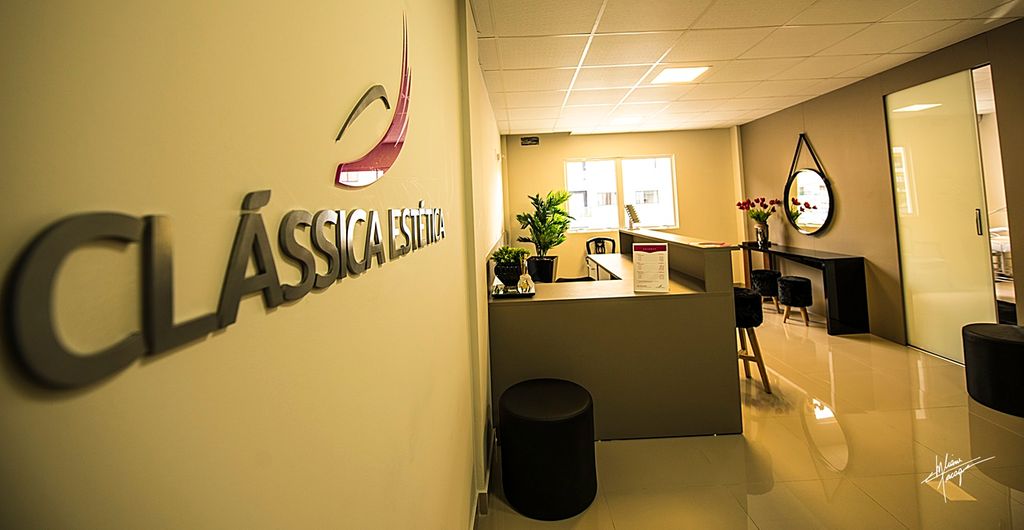 Clássica Estética, clínica especializada em cílios, inaugura em Joaçaba