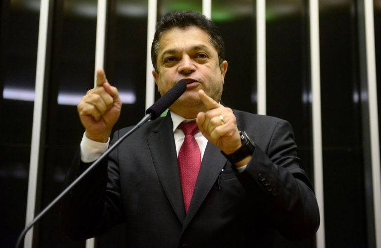 Supremo Tribunal Federal manda prender o deputado federal João Rodrigues