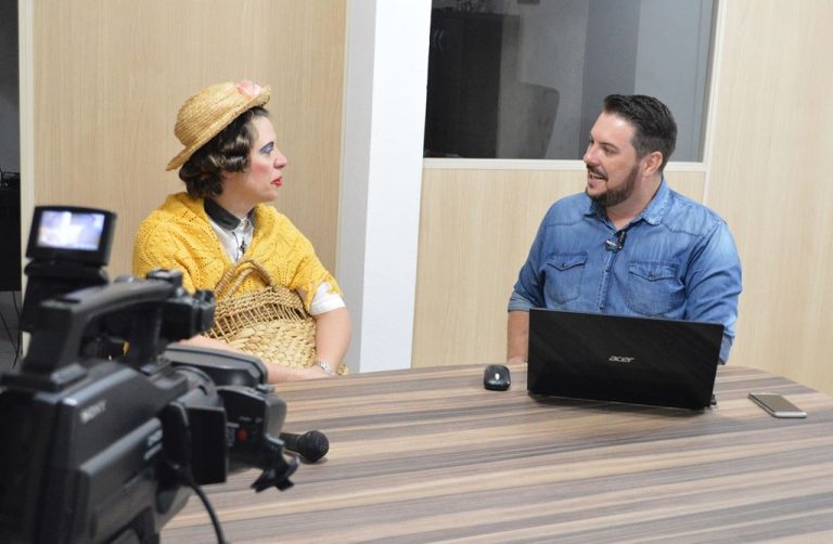 Confira uma entrevista com a humorista Zefa, que estreia sua nova peça no dia 6 de abril em Joaçaba