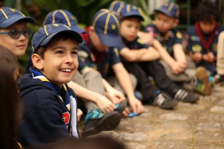 Grupo Fênix do Vale realiza ações alusivas a Semana do escoteiro