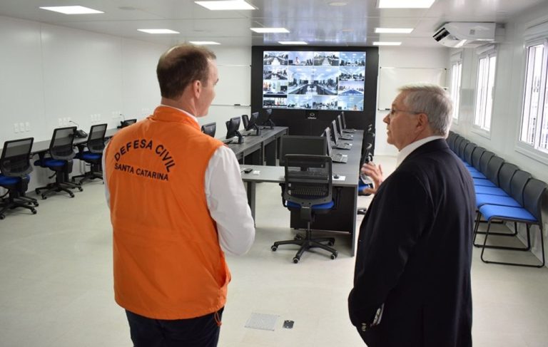 Novo secretário executivo da ADR Joaçaba visita Centro Regional da Defesa Civil