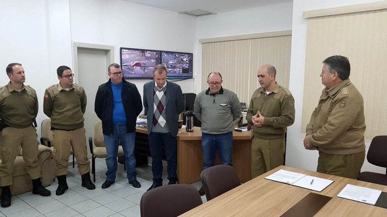 Joaçaba e Luzerna assinam convênio com a Polícia Militar