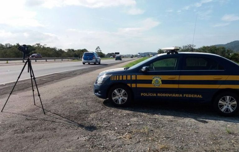 PRF inicia nesta quarta-feira a Operação Proclamação da Republica nas rodovias federais de Santa Catarina