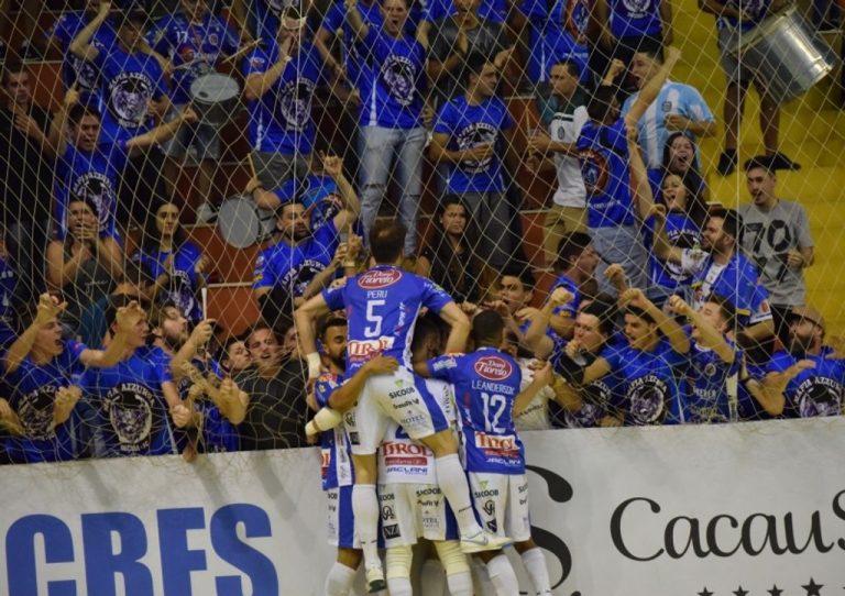 Joaçaba Futsal começa a vender ingressos para decisão contra o Tubarão