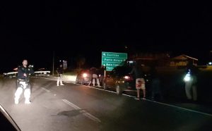 Vinho importado ilegalmente é apreendido na BR 282 em Irani