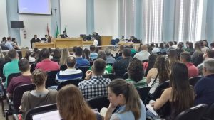 Inicia julgamento do vereador de Chapecó acusado de tentativa de homicídio contra sete pessoas