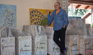 Unoesc recebe acervo do artista plástico Adilson Guanabara