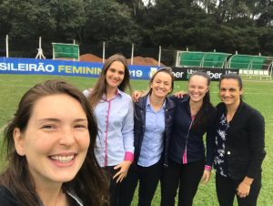 Quinteto de arbitragem catarinense atua em semifinal do Brasileiro Feminino