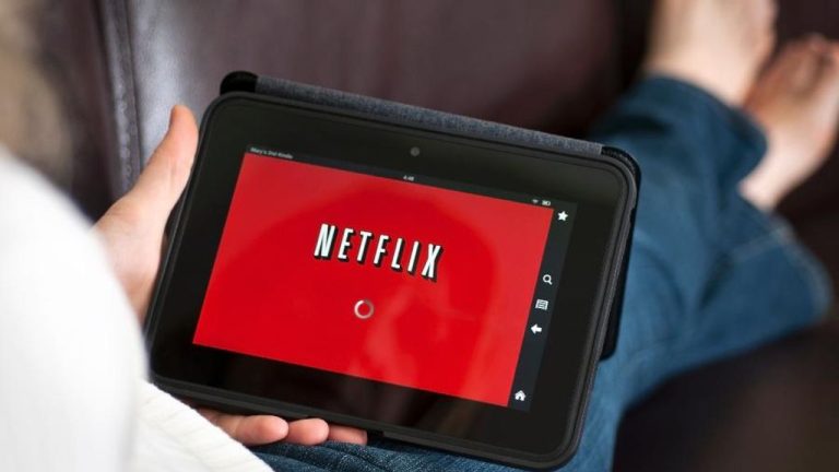 Netflix estuda jeito de impedir assinante de dividir conta com terceiros