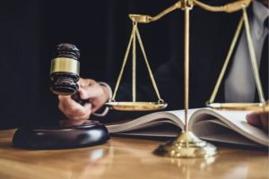 Justiça condena grupo empresarial e ex-prefeito do Oeste na operação Patrola 3