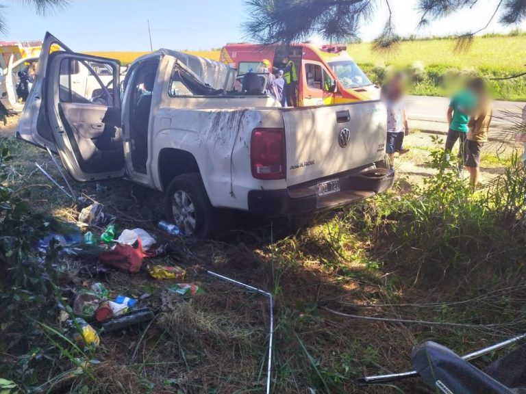 Bombeiros atendem mulher com suspeita de traumatismo craniano após acidente na BR 282