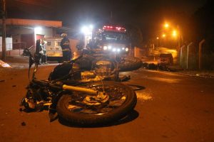 Jovem de 21 anos morre em acidente entre motos em Caçador