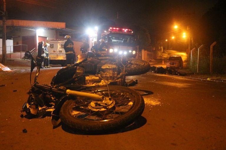 Jovem de 21 anos morre em acidente entre motos em Caçador