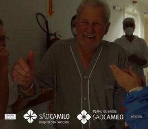EMOÇÃO: Idoso de Concórdia com 90 anos vence a “batalha” contra o coronavírus e recebe alta