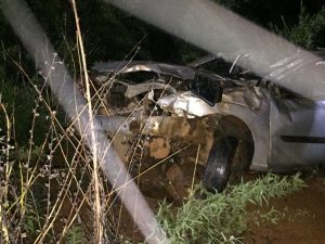 Dois jovens morrem em acidente na BR-282 no Oeste