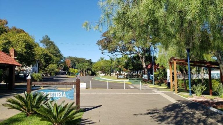 Termas de Piratuba reabre a área de camping nesta semana