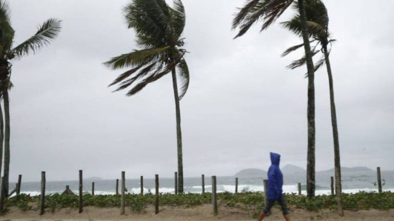 Formação de ciclone extratropical pode trazer ventania e chuvas acima de 100mm para o Oeste Catarinense