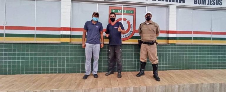 Morador de Irani encontra carteira com mais de R$ 1.400,00 em rodovia e devolve ao dono