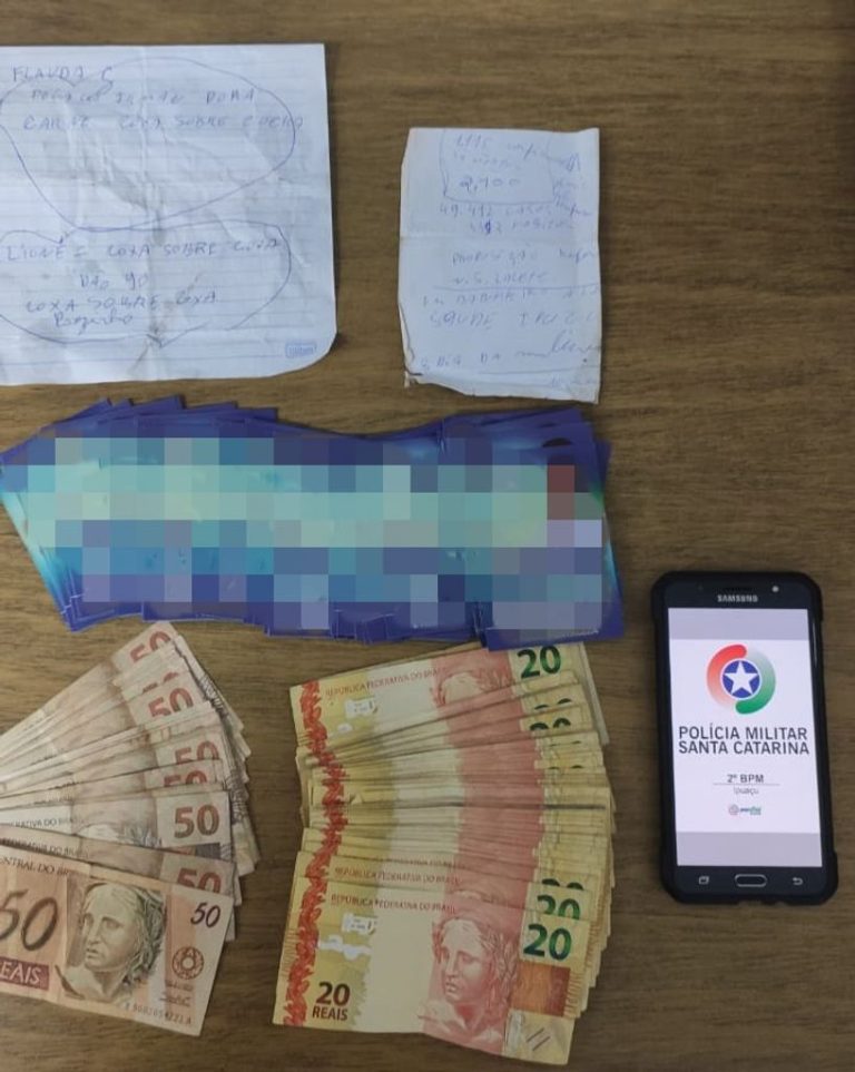 Candidato é preso no Oeste com dinheiro para compra de votos