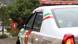 Homem que mantinha mulher em cárcere privado é preso no Oeste