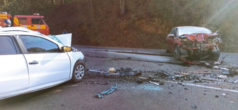 Grave acidente deixa motorista morto na BR-282