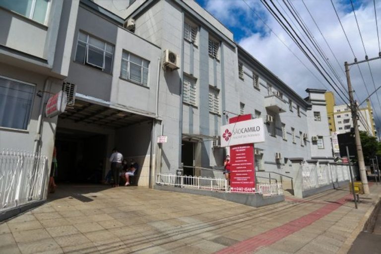 Secretaria da Saúde instala Centro de Referência em AME em Hospital do Meio-Oeste