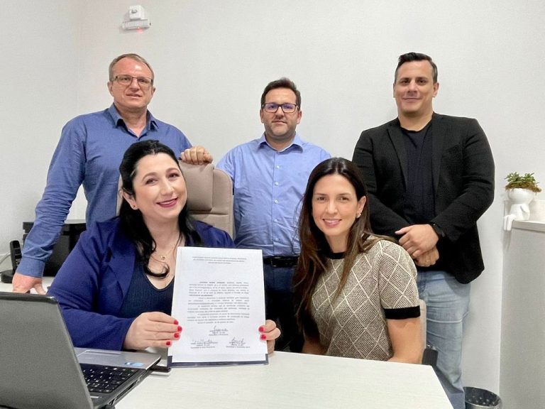 Janaina Barea oficializa candidatura à presidência da Subseção da OAB Joaçaba