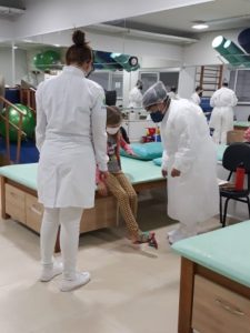 Unoesc oferece benefícios aos alunos e serviços para a comunidade