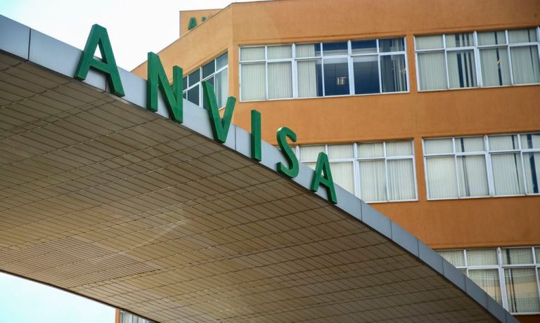Anvisa dá 15 dias para Saúde esclarecer informações sobre autotestes