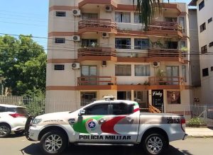 Homem é preso suspeito de matar pai, avó e tia em Chapecó