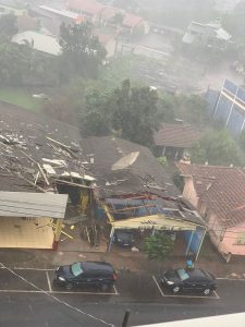Temporal causa estragos em municípios do Oeste