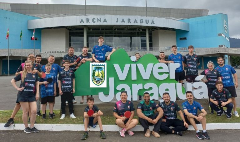 Pró tênis de mesa de Joaçaba participou do maior campeonato estadual da categoria