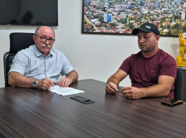 Assinada ordem de serviço para construção da garagem de máquinas