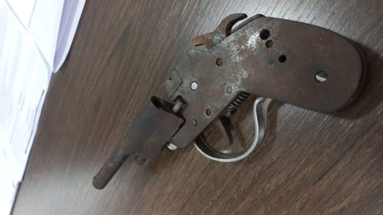 Polícia Civil apreende arma de fogo artesanal em Ipira
