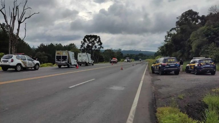 Mãe e filho argentinos estão entre mortos de acidente com ônibus que saiu de SC
