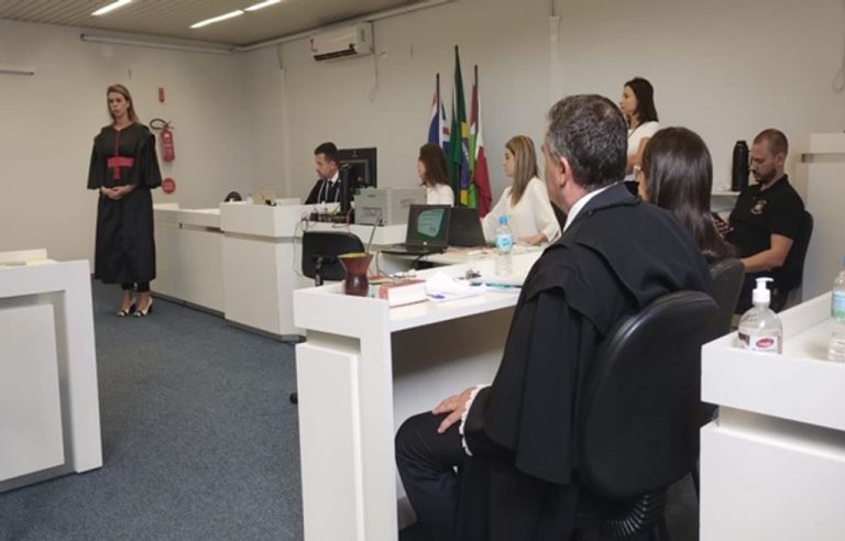 Homem que matou ex-companheira à pedradas é condenado a 17 anos de prisão no Meio-Oeste