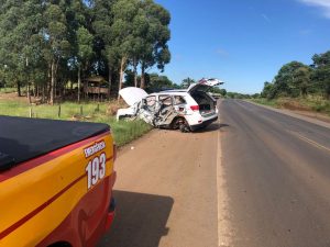 Bombeiros atendem dois acidentes em sequência com feridos BR-470