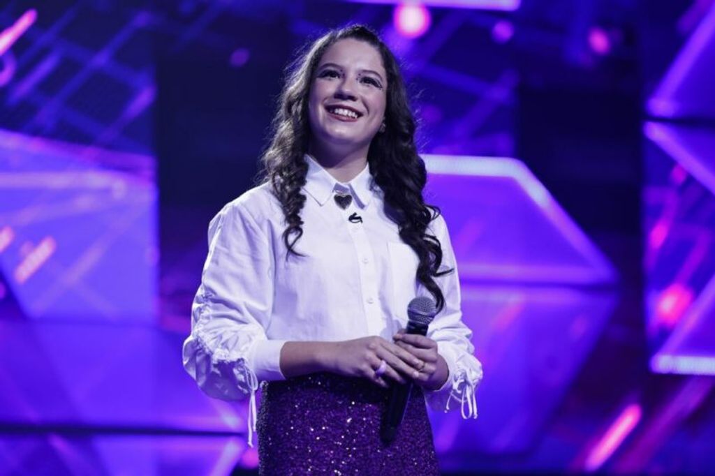 Menina do Oeste é uma das finalistas do programa Canta Comigo Teen, da Record