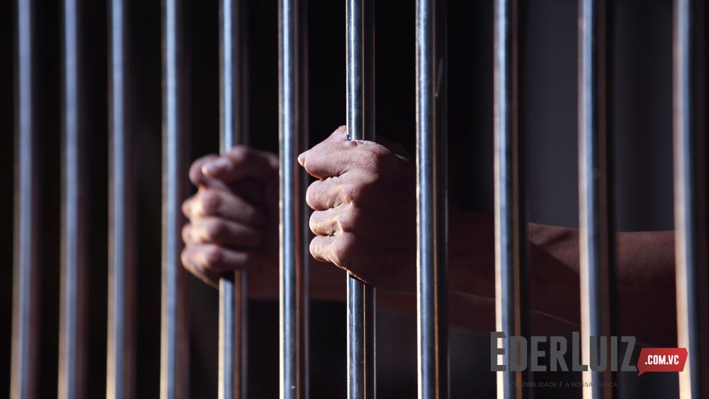 Condenados no Meio-Oeste irmãos que roubaram celular, agrediram o dono e jogaram o aparelho em um córrego