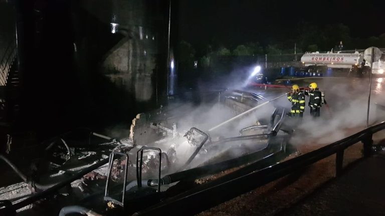 Quase 70 horas: Bombeiros confirmam fim do incêndio em distribuidora de combustíveis