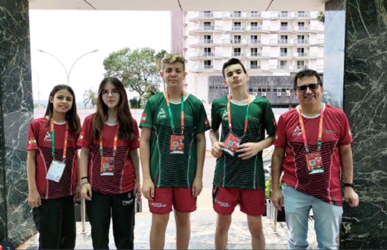 Jovem atleta de Lacerdópolis é Vice-Campeã de xadrez em competição nacional