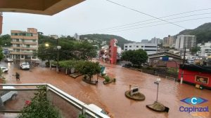 Chuva intensa volta a causar transtornos na região