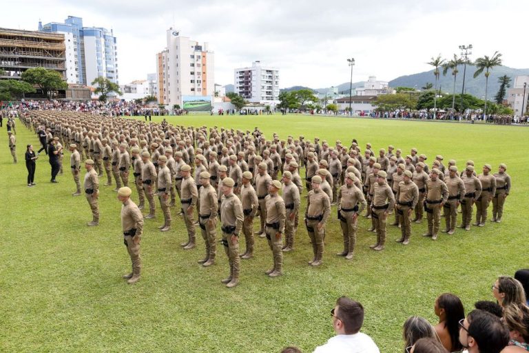 Polícia Militar de Santa Catarina forma mais de 600 novos soldados